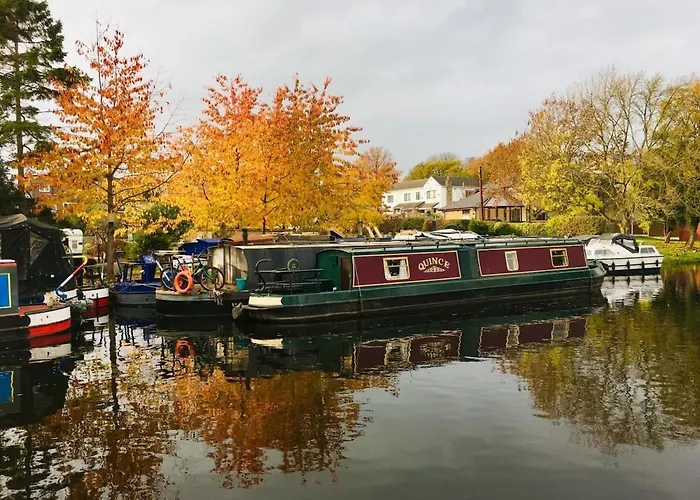 Canal Rodley Leeds, 5 Miles Lba Airport Сasa de vacaciones Leeds (West Yorkshire)