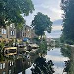 Canal Rodley Leeds, 5 Miles Lba Airport 別荘 *