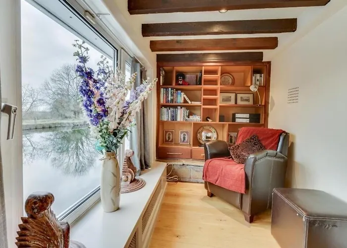 Canal Rodley Leeds, 5 Miles Lba Airport Semesterbostad