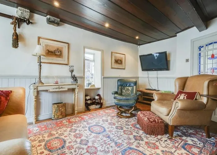 Canal Rodley Leeds, 5 Miles Lba Airport Tatil Evi *